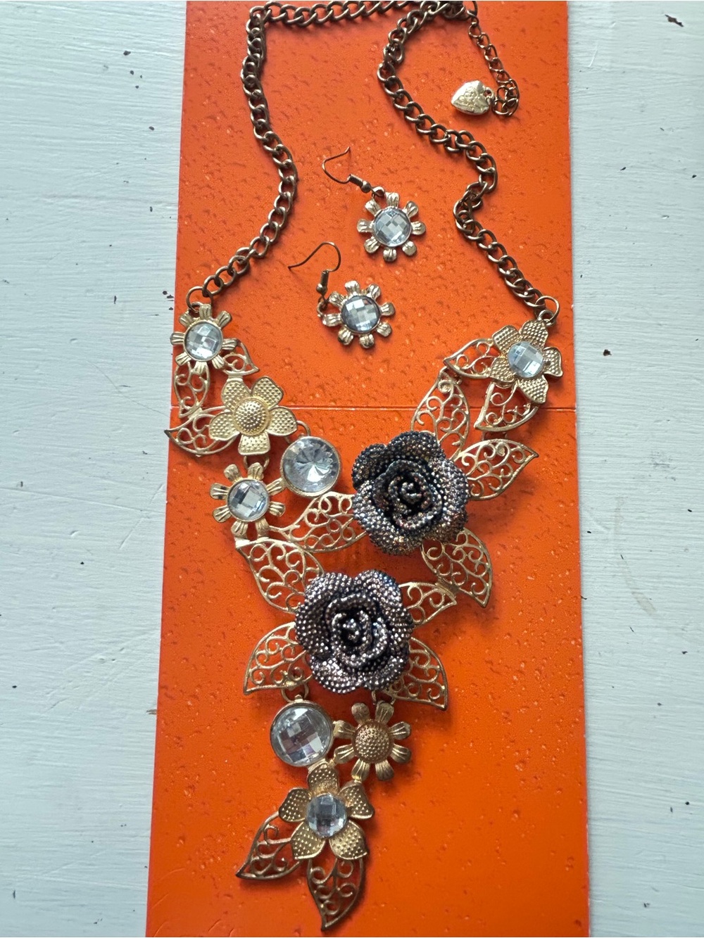 Betsey Johnson Rhinestone Rose Goldtone Statement Necklace and earrings
